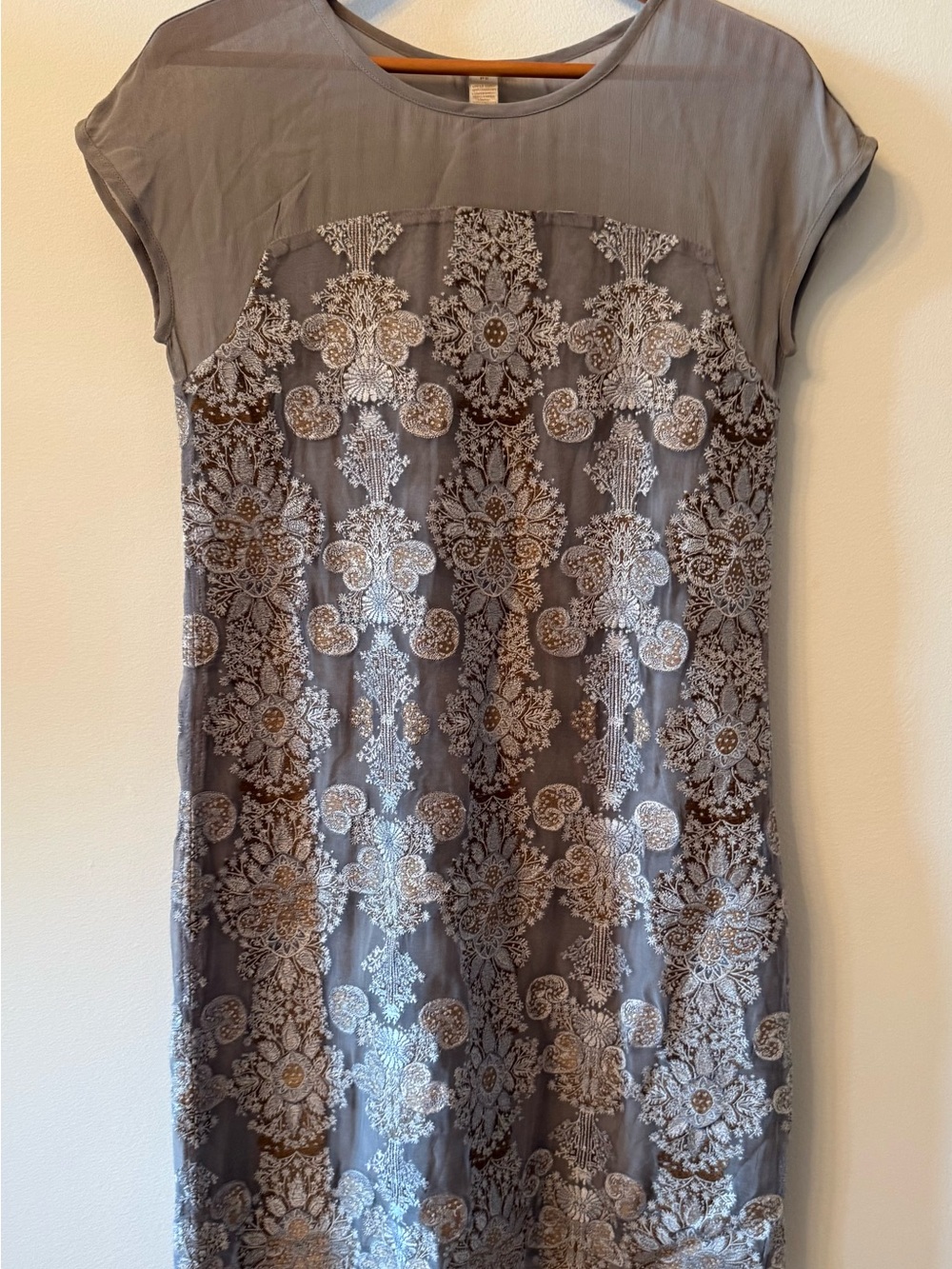 Sundance Gray Floral Lace Mini Shift Dress